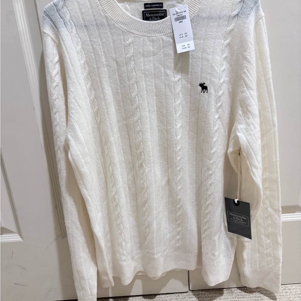Abercrombie & Fitch Men's Cream Cashmere Knit Sweater